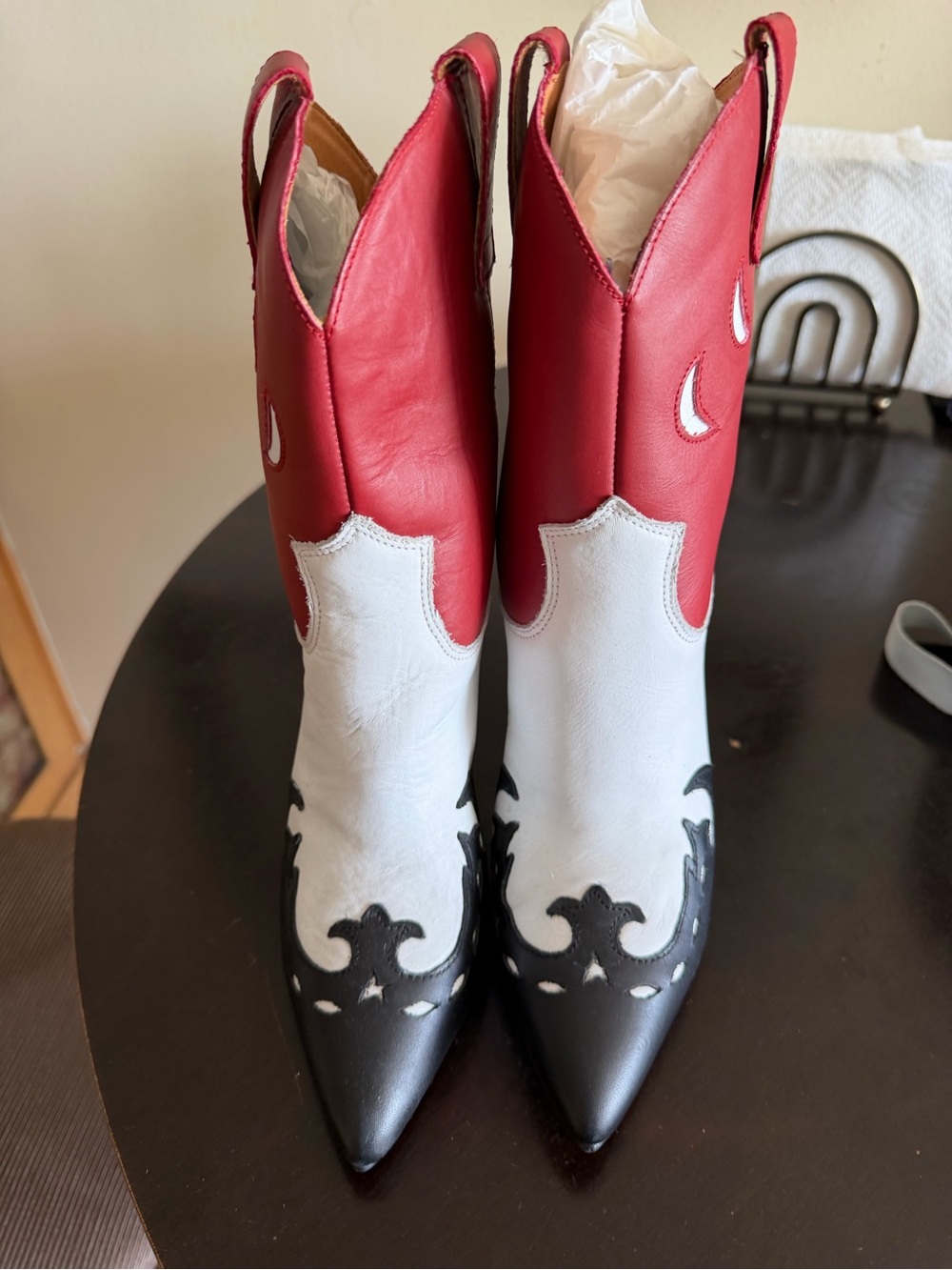dingo Red White and Black Western Heel Boots - Picture 2 of 9